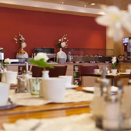 ホテル シティ ホテル ドルトムント 3*